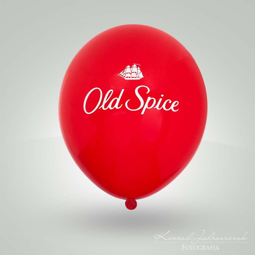 Fotografia produktowa balon z nadrukiem Old Spice