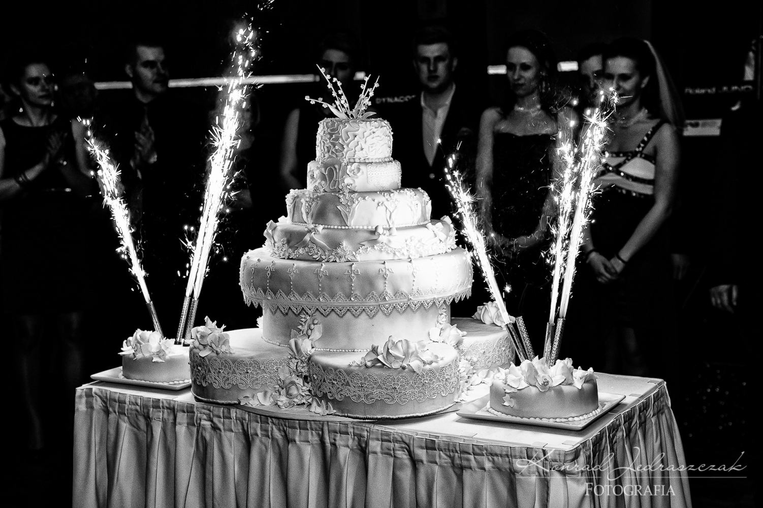 Fotografia Ślubna Warszawa Wesele Marty i Huberta Tort Weselny