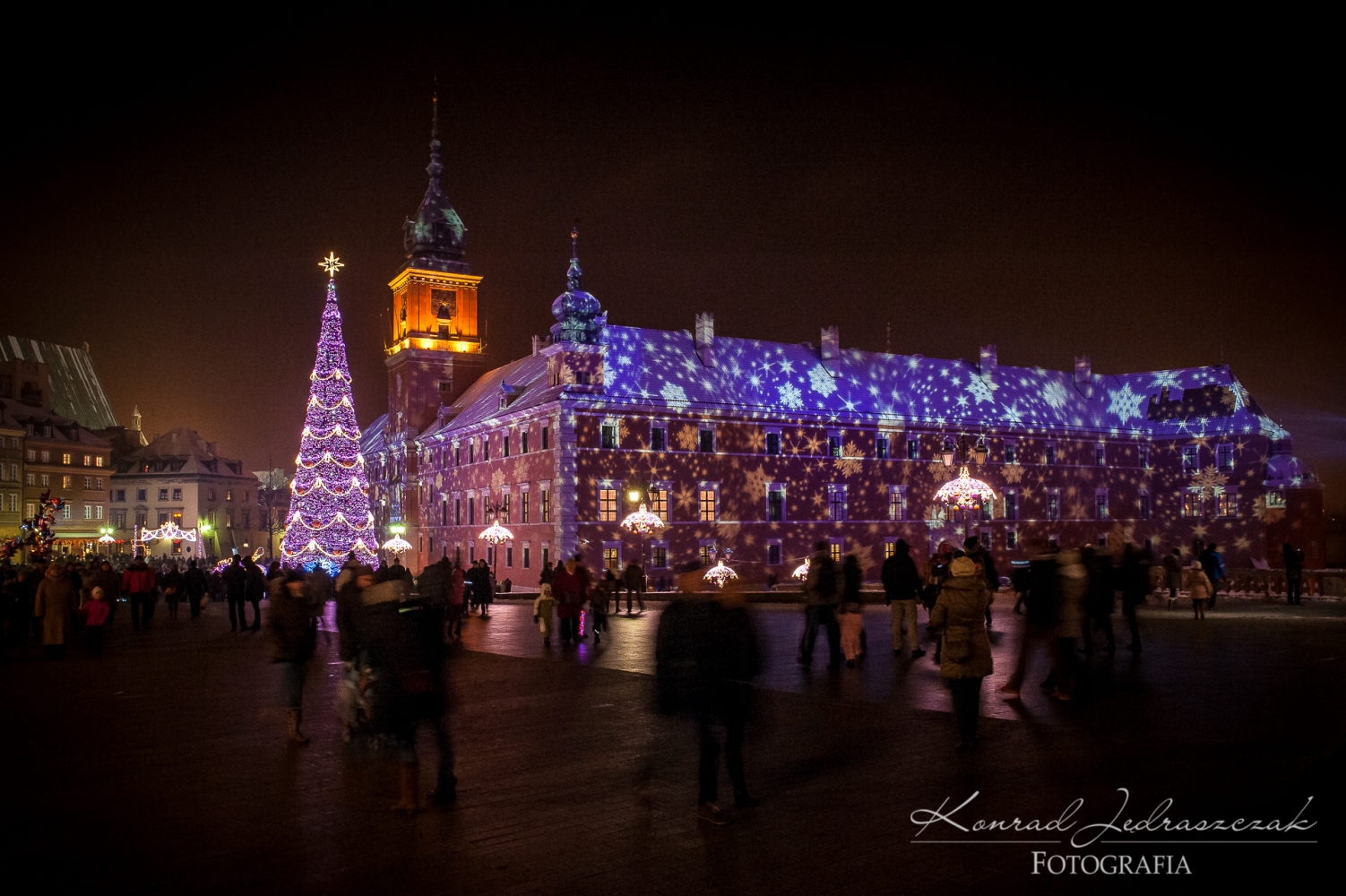 Fotografia nocna Warszawa Starówka Zamek Królewski iluminacje