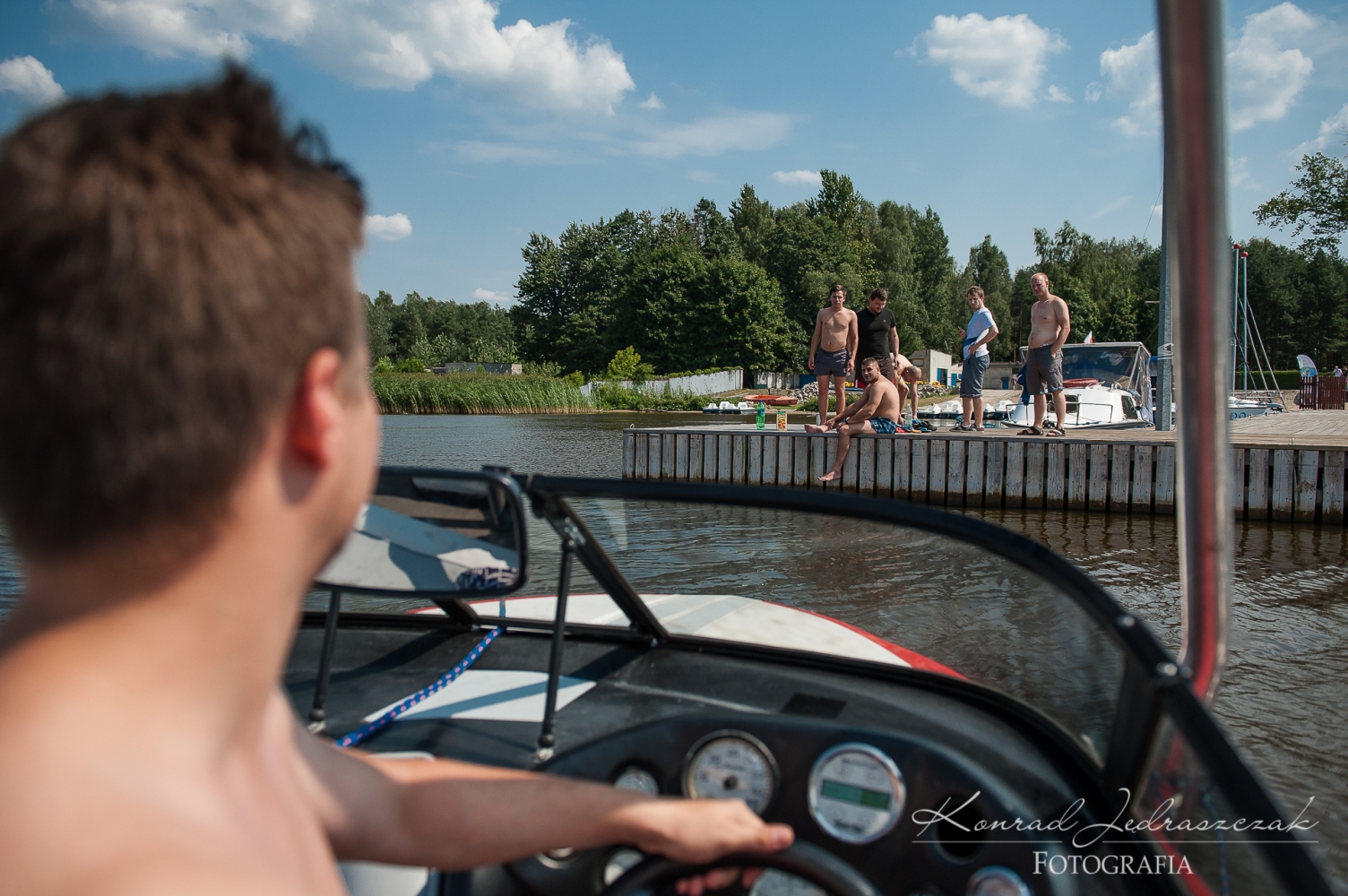 Fotografia ślubna Warszawa Wieczór Kawalerski wakeboard Zalew Zegrzyński fot.1