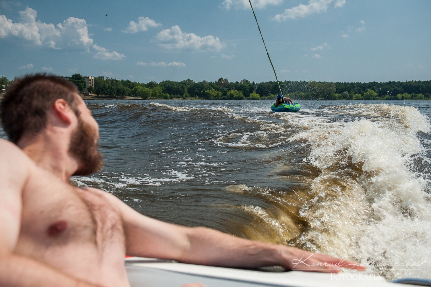 Fotografia ślubna Warszawa Wieczór Kawalerski wakeboard Zalew Zegrzyński fot.2