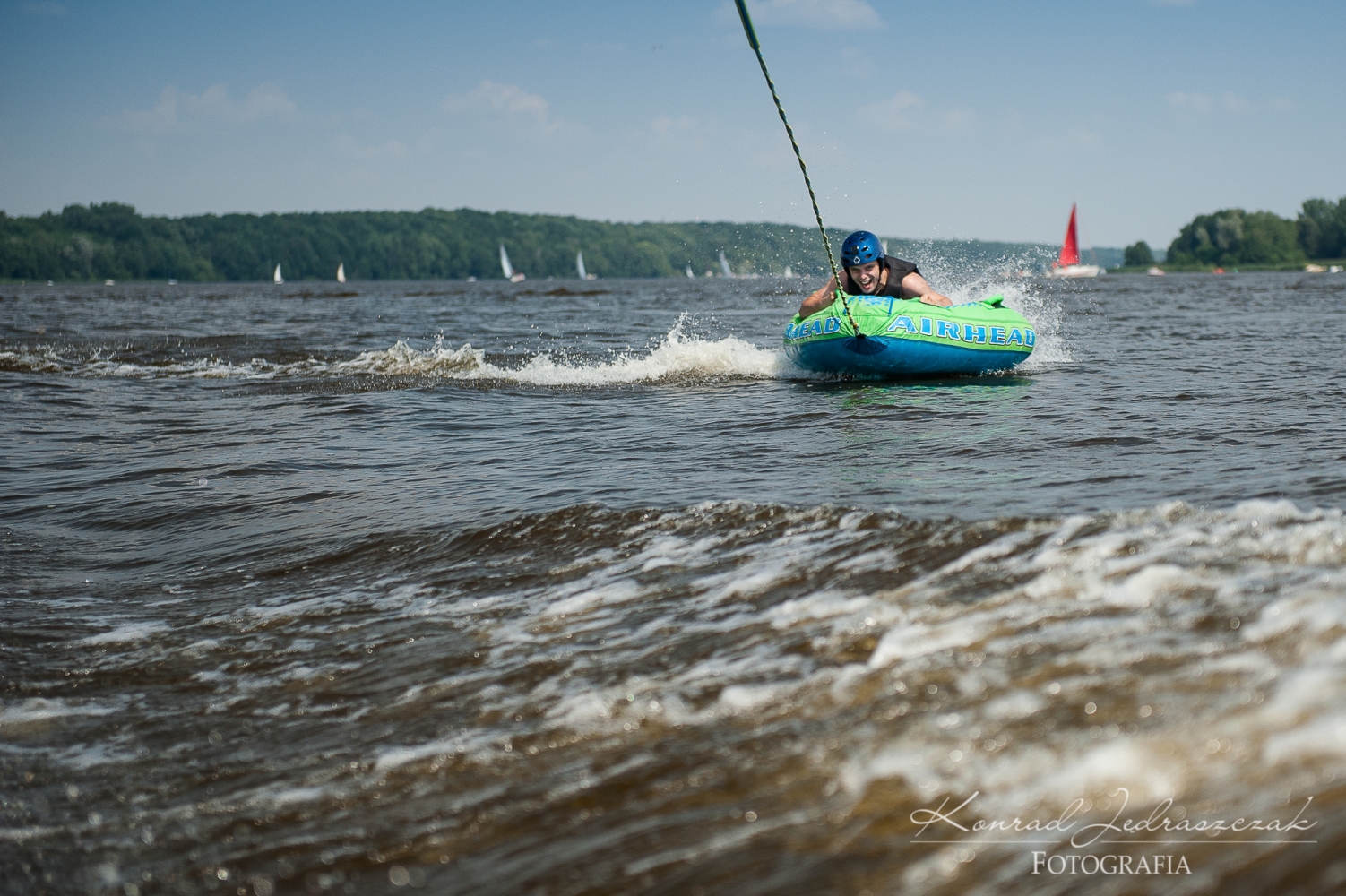 Fotografia ślubna Warszawa Wieczór Kawalerski wakeboard Zalew Zegrzyński fot.3